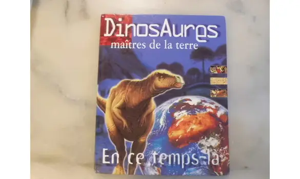 Dinosaures maîtres de la terre/Gallimard