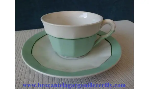 Grande Tasse ancienne