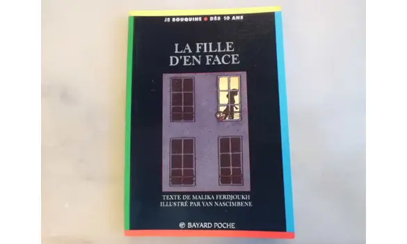 La fille d'en face/ Je bouquine