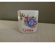 Pot à épices à décor de fleurs