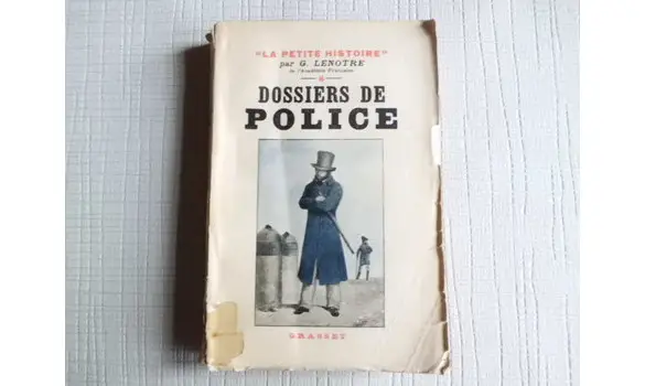 Dossiers de Police Grasset 1935