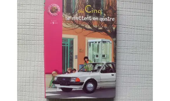 Les cinq se mettent en quatre