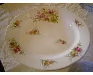 Plat ovale Porcelaine T et V Limoges