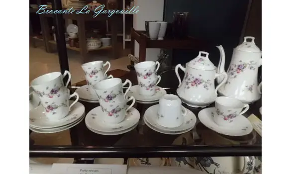 service à café porcelaine de Limoges P.D