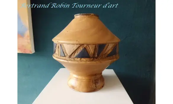 Boite bois tourné et bois brûlé