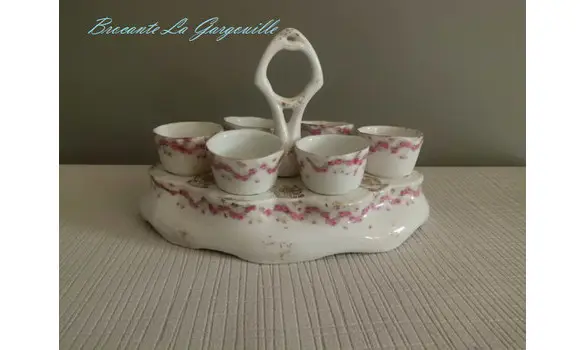 Service coquetiers porcelaine 1900