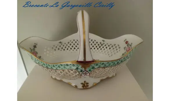 Panière -porcelaine-Vieux Paris