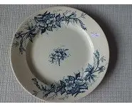 Assiette églantine Choisy le Roy