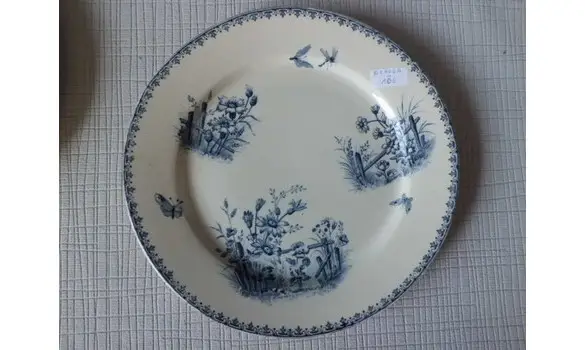 Assiette Tzarine Digoin Sarreguemines