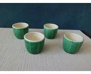Tasses gobelets faïence vintage