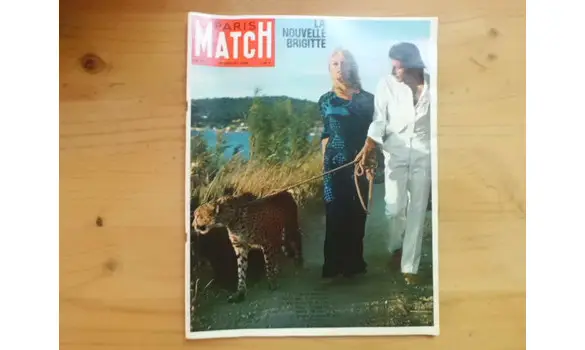 Paris Match N°901-16 juillet 1966