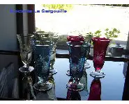 Verres taillés de couleur vintage