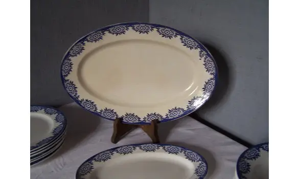 Plat ovale China Sarreguemines Capri