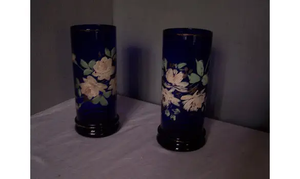 Vases rouleau verre bleu émaillé-1900