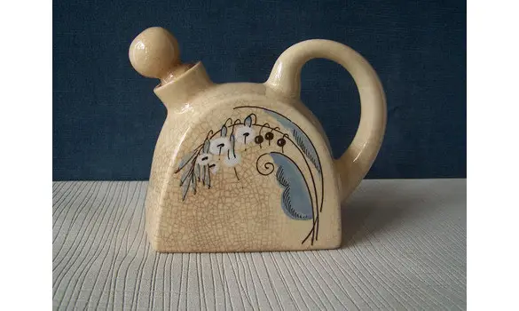 Bouteille à liqueur-arrosoir