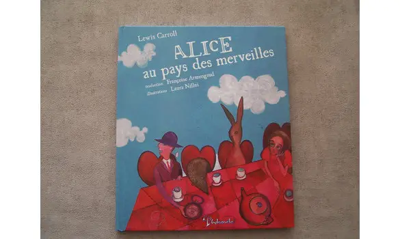 Alice au pays des merveilles-