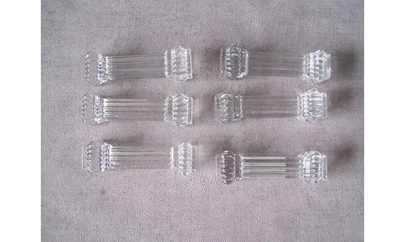 porte-couteaux colonne en cristal