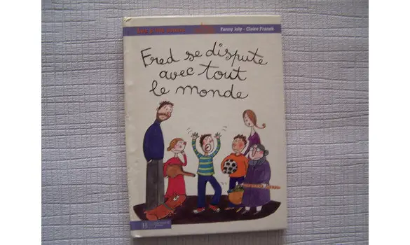 Fred se dispute avec tout le monde.