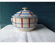 Terrine couverte à carreaux rouge/bleu