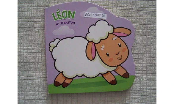 Léon le mouton-éditions caramel 2022