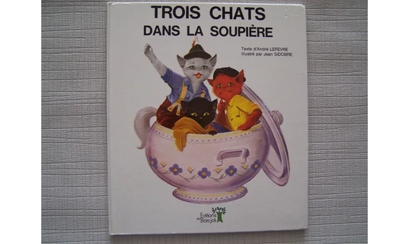 Trois chats dans la soupière