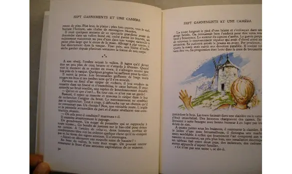 Sept garnements et une caméra