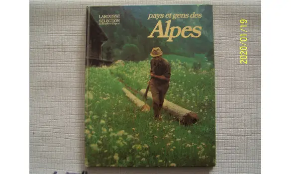 Pays et gens des Alpes/Larousse