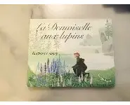 La Demoiselle aux lupins